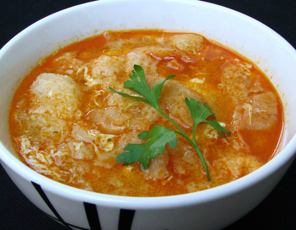 Sopa tradicional de ajo