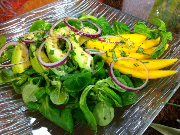 Ensalada de Mango y Aguacate