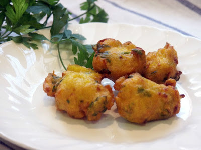 Por Cuaresma... Buñuelitos de Bacalao