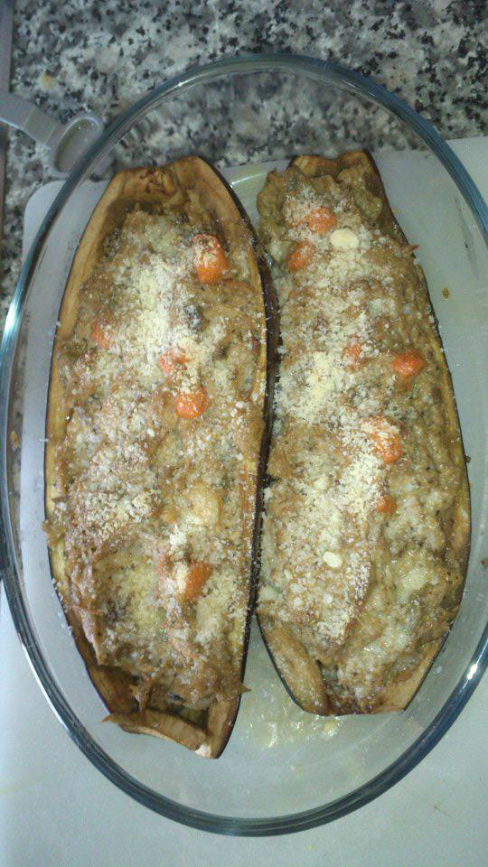 Berenjenas rellenas de atún y gambas