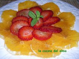 Carpaccio de naranja y fresa