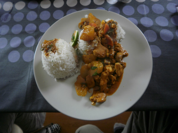 Curry de Pollo con Pera y Calabacín