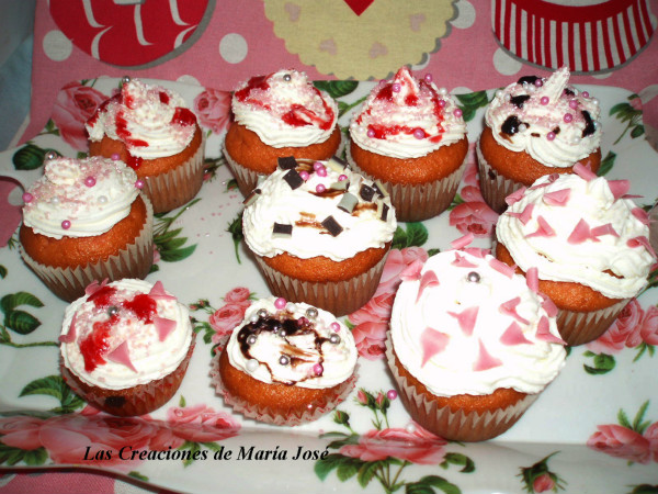 CUPCAKES DE GALLETA Y VAINILLA