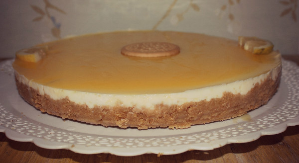 TARTA DE QUESO FRIA CON LEMOND CURD