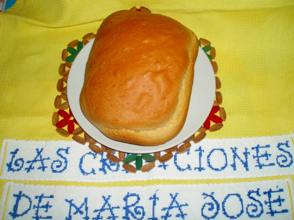 BRIOCHE DE MANTEQUILLA Y AGUA DE AZAHAR