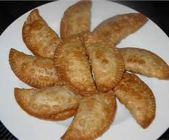 EMPANADILLAS DE GAMBAS Y BEREJENA