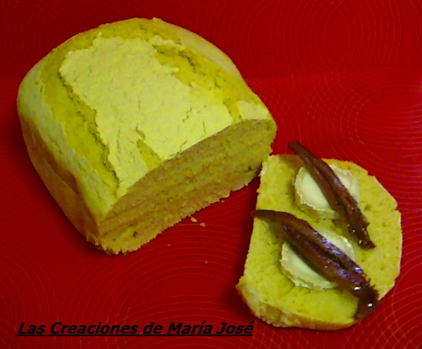 PAN DE CALABAZA Y TAPA DE QUESO CABRA CON ANCHOAS