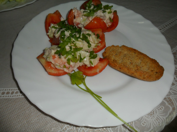 flores de tomate y atún