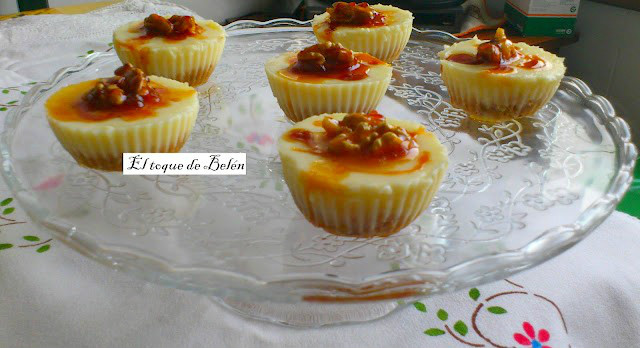 MAGDALENAS DE QUESO Y NUECES