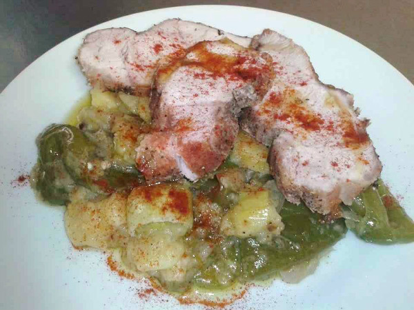 Lomo de cerdo a la sal con panaderas