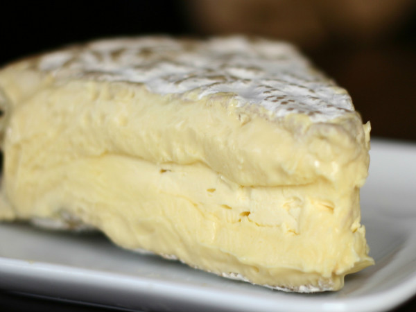 Brie horneado