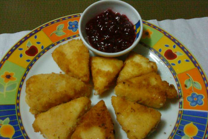 quesitos empanados con mermelada de arandanos