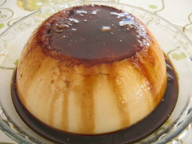 flan de cuajada y bizcocho