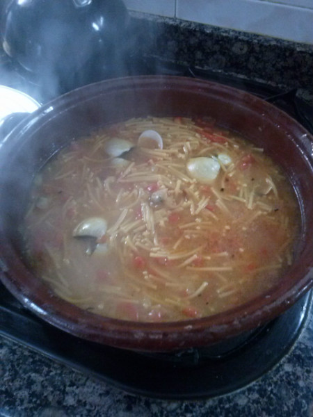 Fideos con almejas