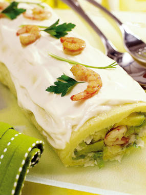 Rollito de marisco y aguacate