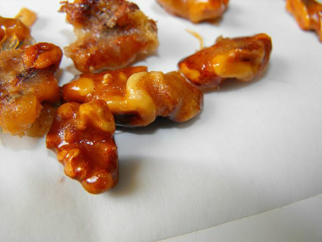 Nueces caramelizadas con miel - Recetízate