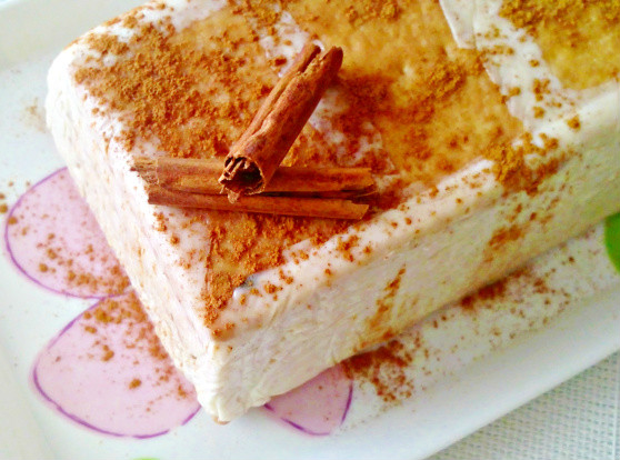 Tarta de canela