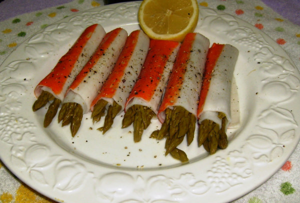 palitos de sumiri con esparragos