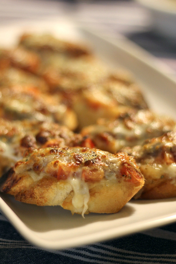 Tostas de tomate y mozzarella