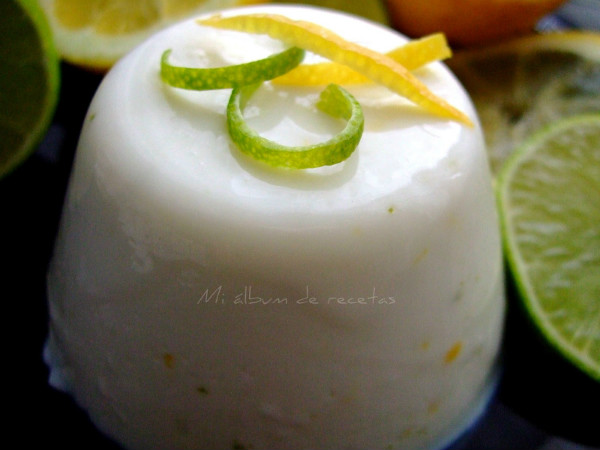 Gelatina de Queso al Limón (Light)