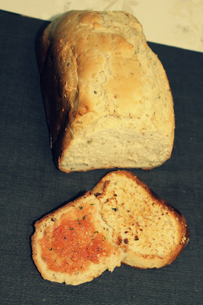 PAN DE AJO CON TOMAQUET