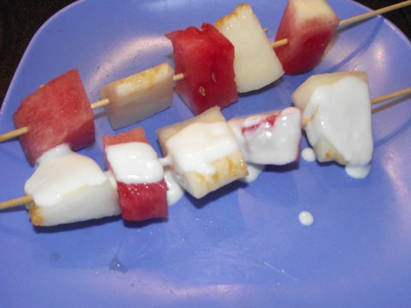 brochetas de sandia y melon