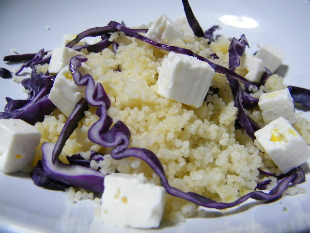 Ensalada de cuscús y lombarda