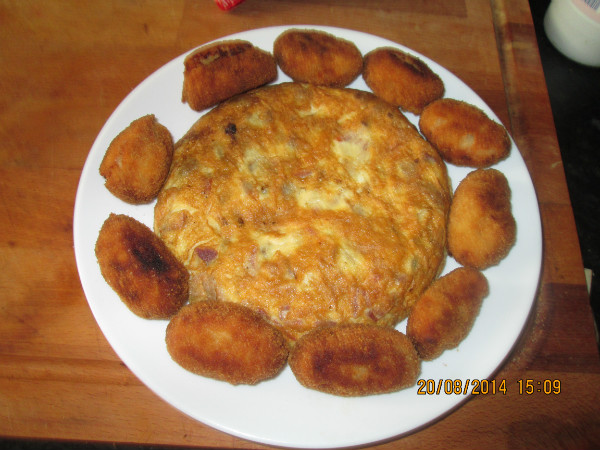 tortilla de champiñones y croquetas de setas