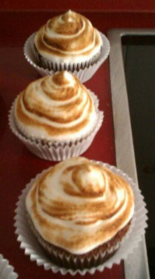 CUPCAKES DE LIMÓN CON MERENGUE ITALIANO