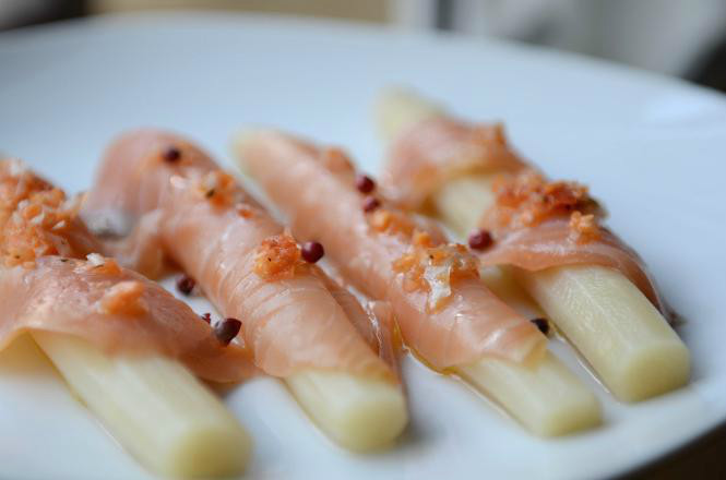 esparragos con salmon