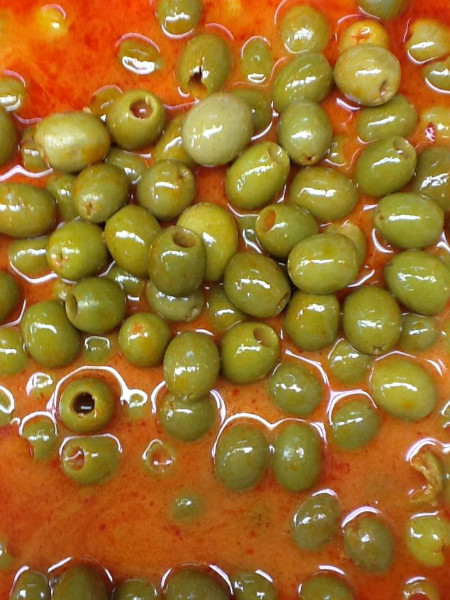 Aceitunas al mojo picón