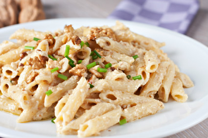 Macarrones con salsa de nueces