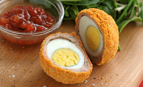 Scotch Egg ( INGLATERRA )