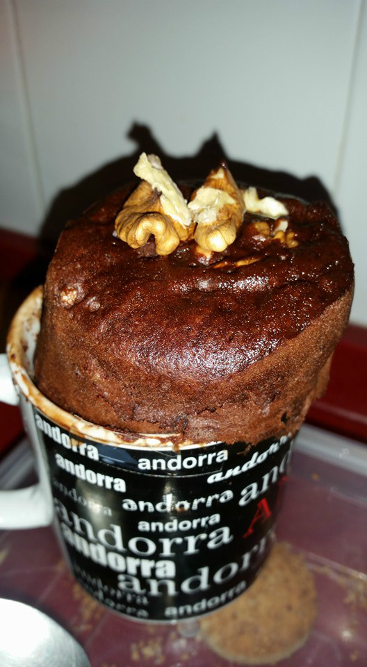 MUG CAKE DE BROWNIE