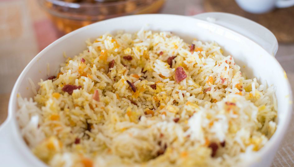 Arroz asiático con huevos