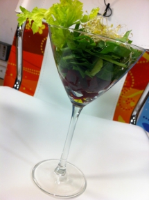 receta Ensalada de espinacas y remolacha con brotes de alfalfa