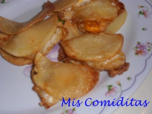 receta PATATAS FRITAS CON HUEVO DE CODORNIZ