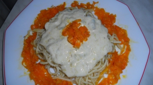 receta espagueti con salsa de queso y zanahoria
