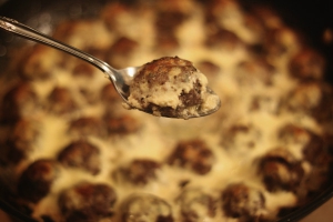 receta Papouda Thrakioliki me Keftedes