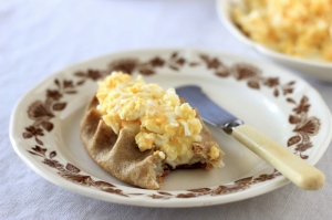 receta Karjalanpiirakka (FINLANDIA)