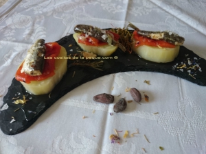 receta TAPAS DE PATATA CON PIMIENTOS ASADOS,SARDINAS EN CONSERVA Y ESCABECHE BLANCO