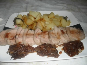 receta LOMO A LA SAL EN SALSA DE CEBOLLA